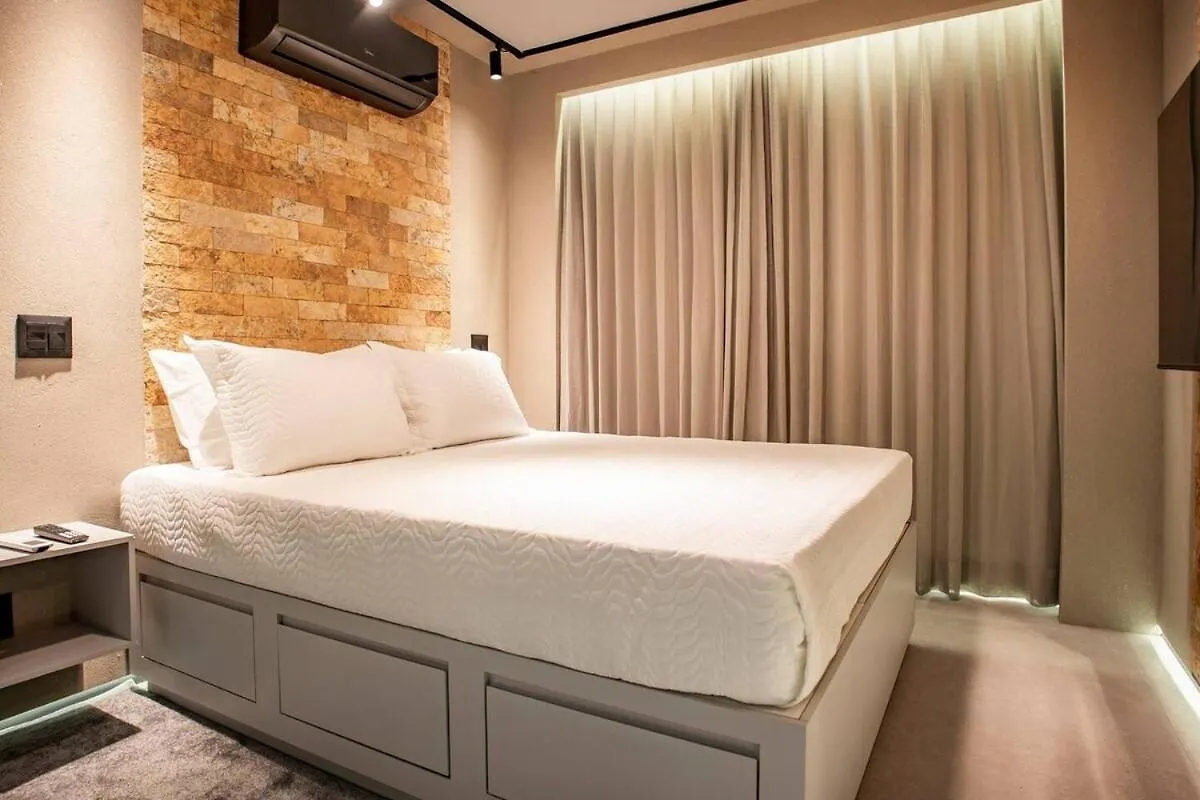 Studio De Luxo Urban Brasilia 0*,